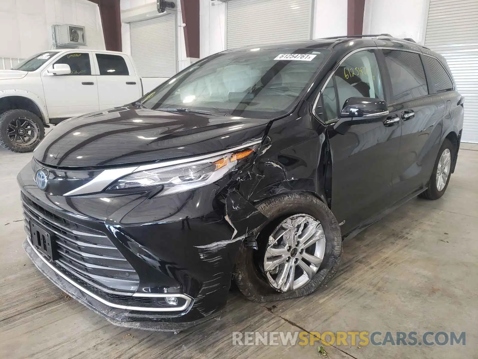 2 fotografías del automóvil dañado 5TDESKFC6MS028708 TOYOTA SIENNA 2021