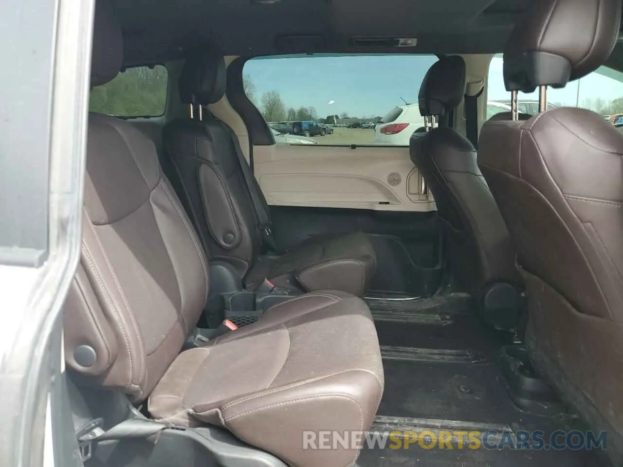 11 fotografías del automóvil dañado 5TDESKFC8MS033392 TOYOTA SIENNA 2021