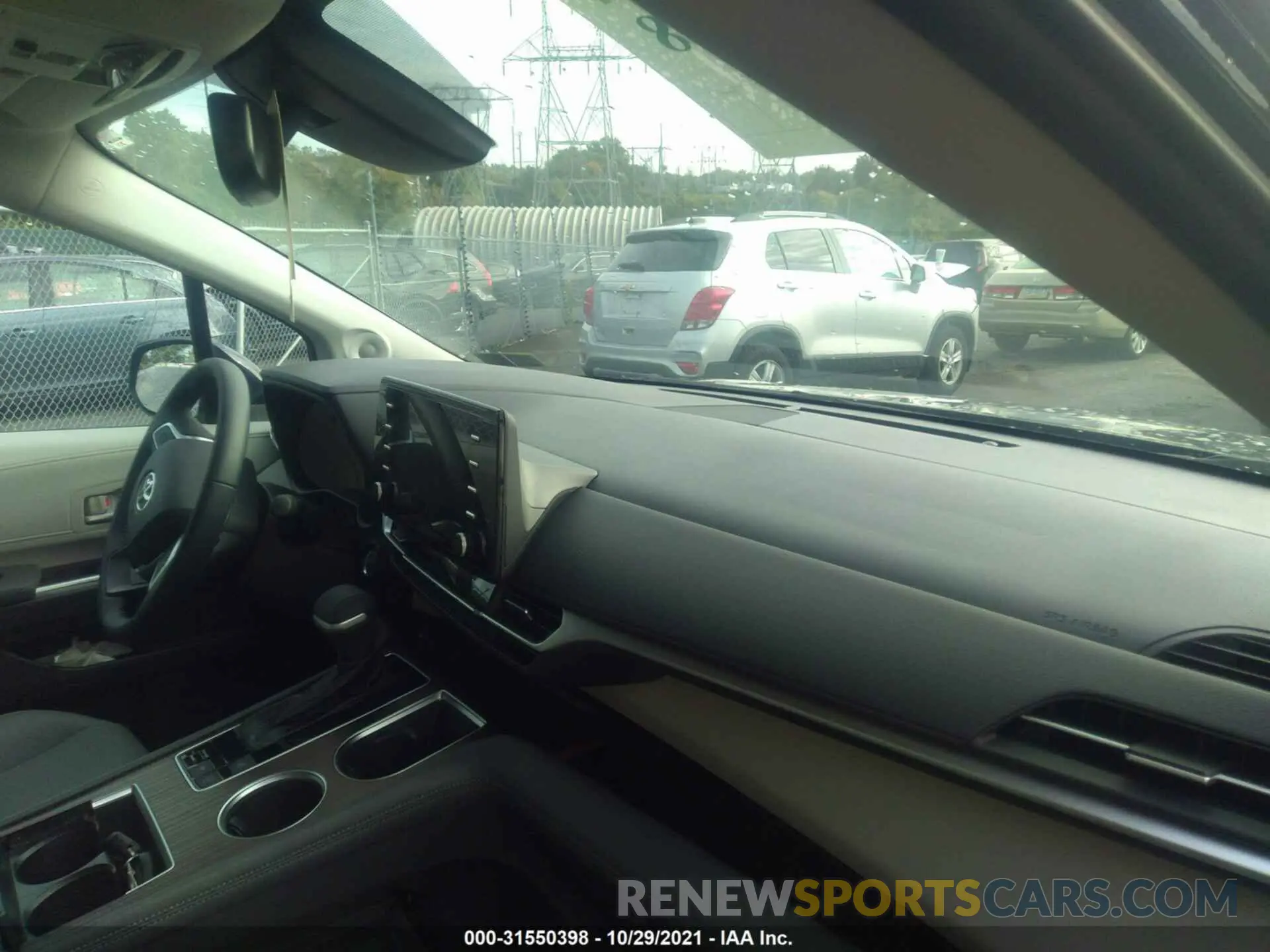 5 fotografías del automóvil dañado 5TDJRKEC2MS033187 TOYOTA SIENNA 2021