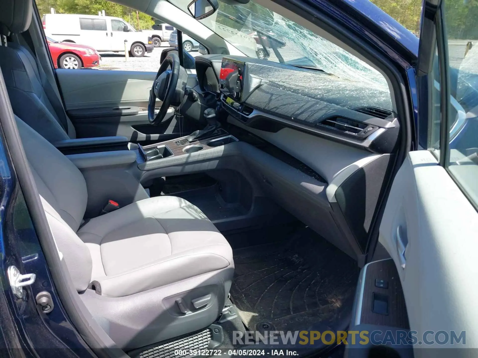 5 fotografías del automóvil dañado 5TDJRKECXMS070701 TOYOTA SIENNA 2021