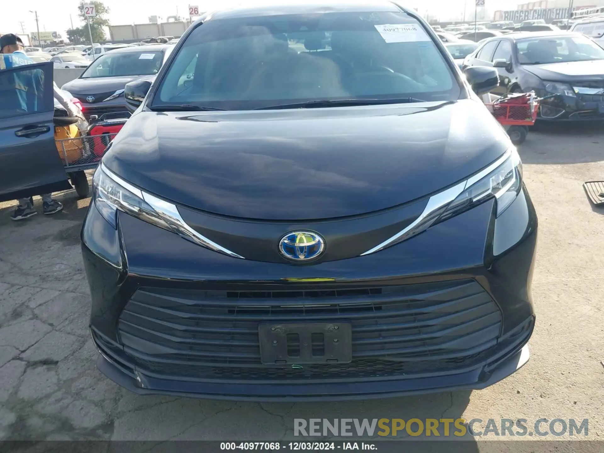 12 fotografías del automóvil dañado 5TDKRKEC0MS002654 TOYOTA SIENNA 2021