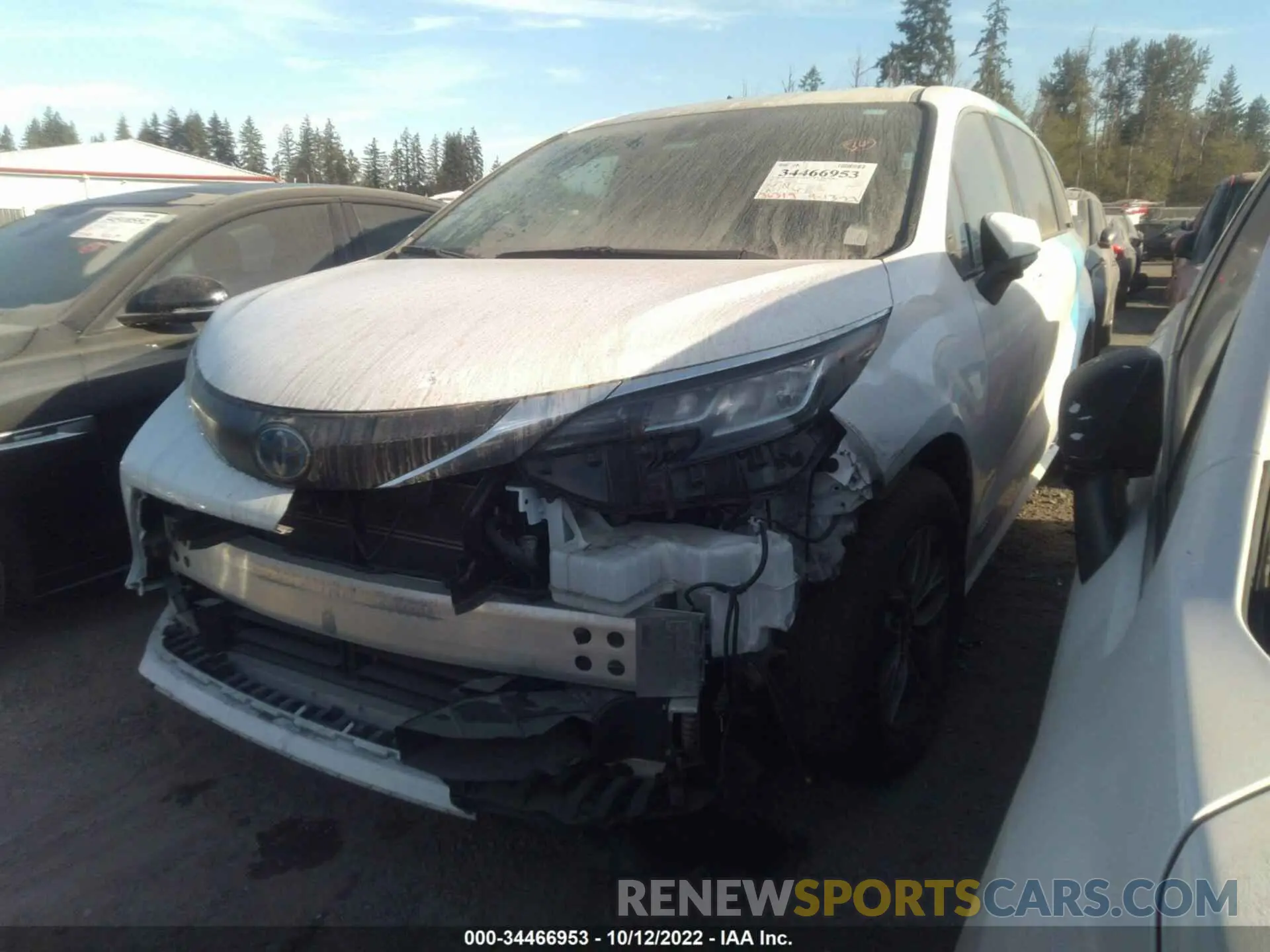 2 fotografías del automóvil dañado 5TDKRKEC0MS015050 TOYOTA SIENNA 2021