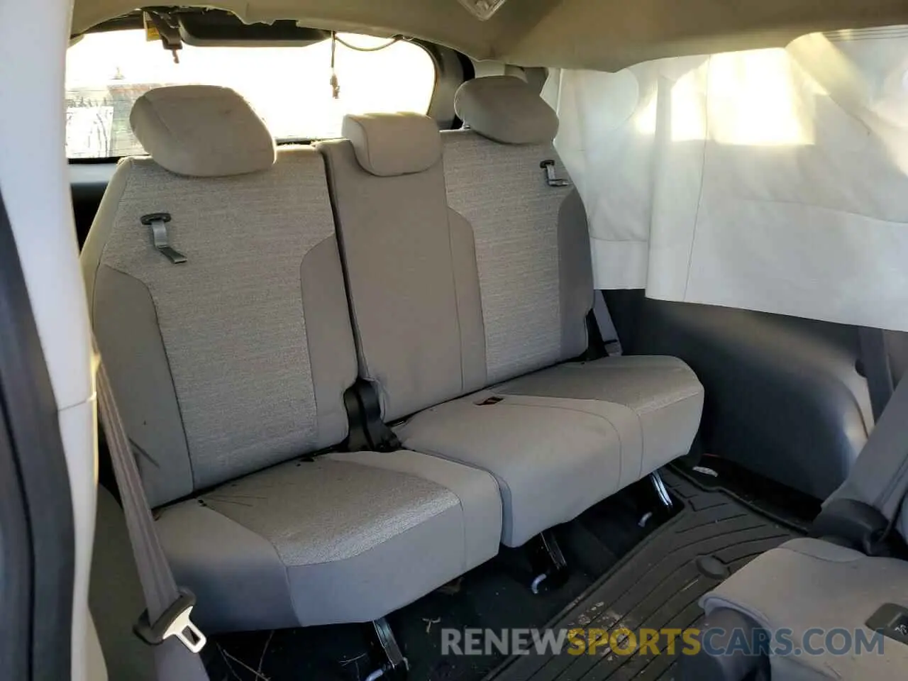 9 fotografías del automóvil dañado 5TDKRKEC1MS065200 TOYOTA SIENNA 2021