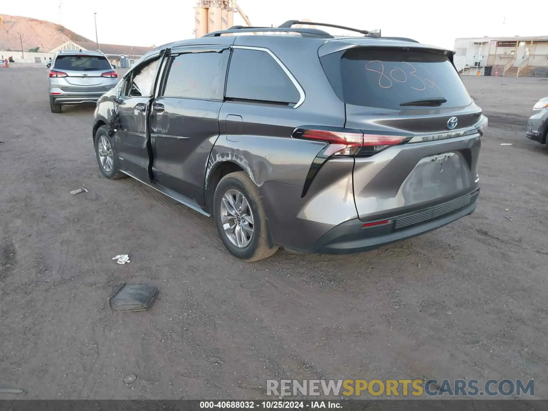 3 fotografías del automóvil dañado 5TDKRKEC2MS072169 TOYOTA SIENNA 2021