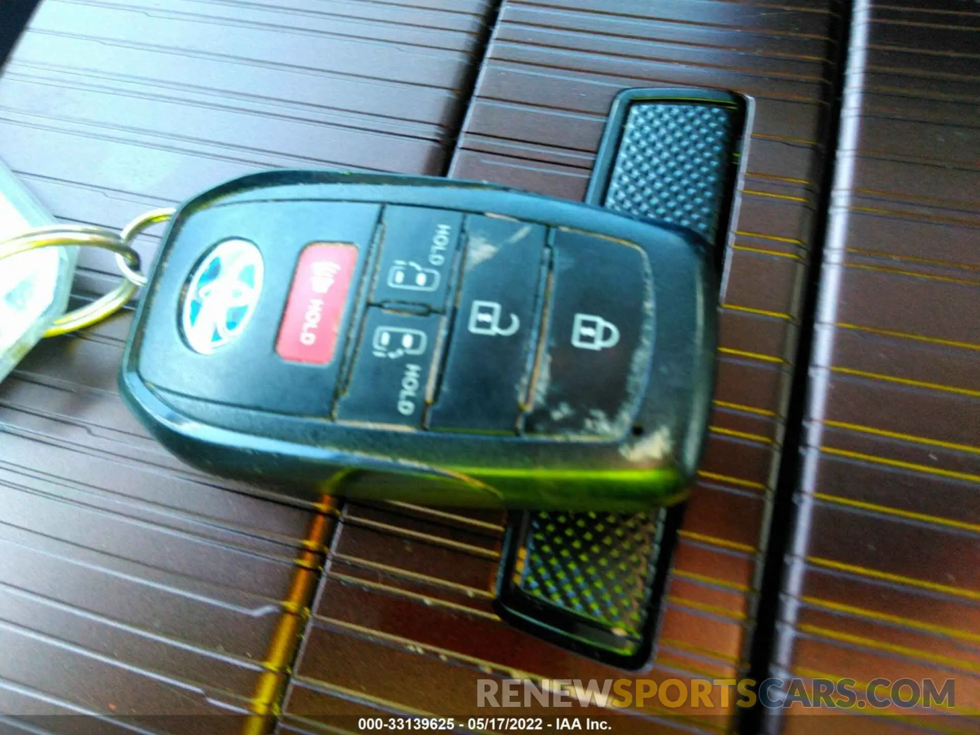 11 fotografías del automóvil dañado 5TDKRKEC3MS016256 TOYOTA SIENNA 2021
