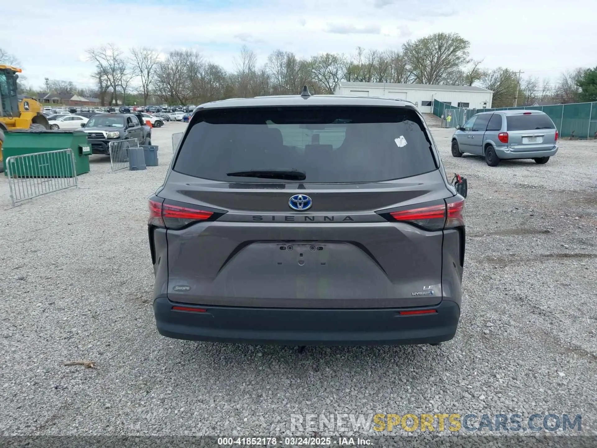 16 fotografías del automóvil dañado 5TDKRKEC3MS045790 TOYOTA SIENNA 2021