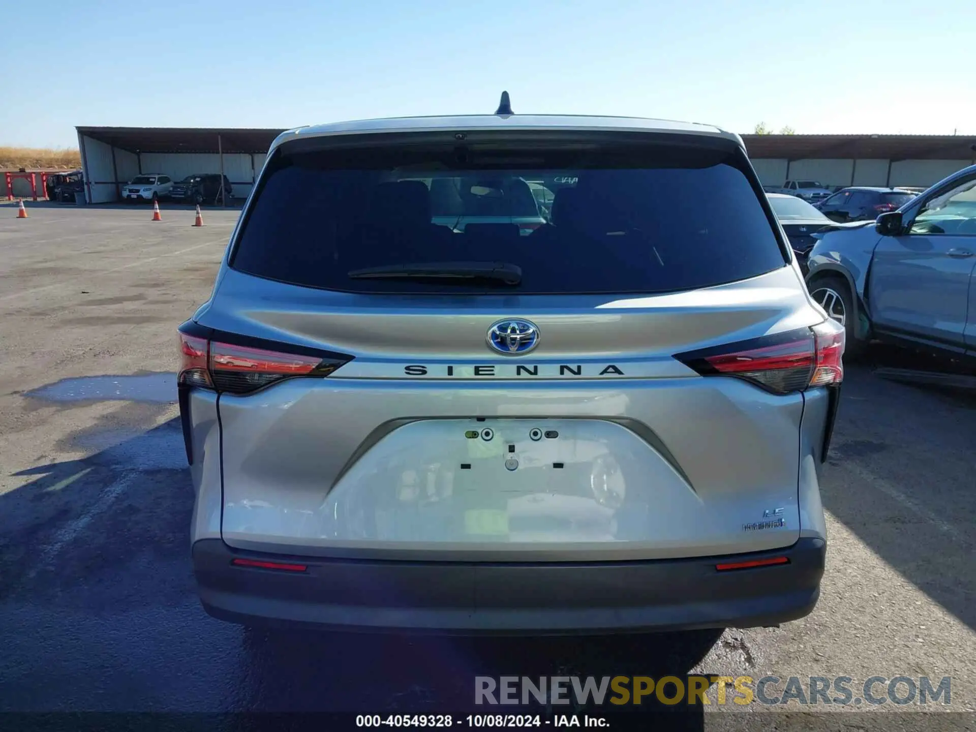 17 fotografías del automóvil dañado 5TDKRKEC4MS074294 TOYOTA SIENNA 2021