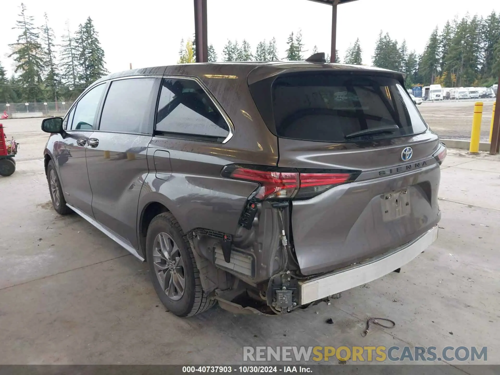 3 fotografías del automóvil dañado 5TDKRKEC5MS016873 TOYOTA SIENNA 2021