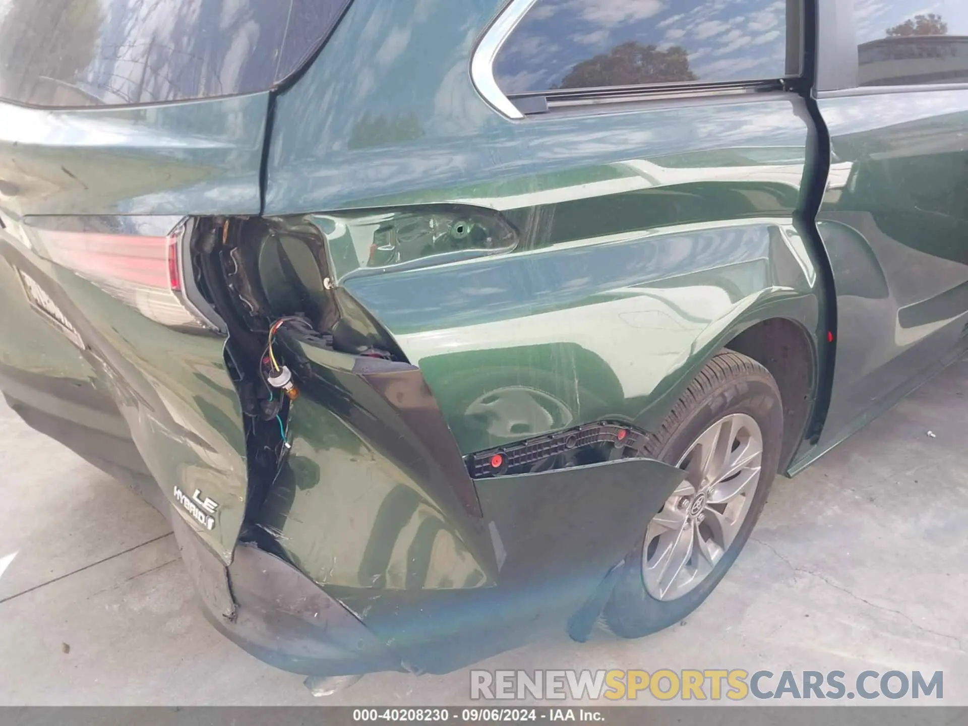 18 fotografías del automóvil dañado 5TDKRKEC6MS014551 TOYOTA SIENNA 2021