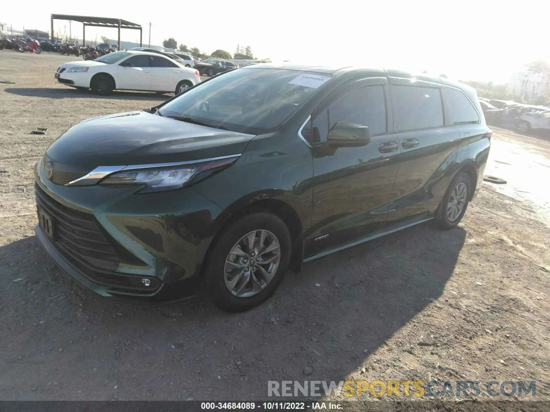 2 fotografías del automóvil dañado 5TDKRKEC6MS073230 TOYOTA SIENNA 2021