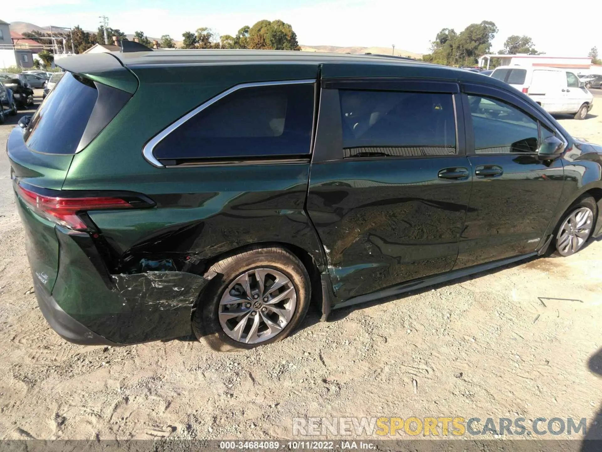 6 fotografías del automóvil dañado 5TDKRKEC6MS073230 TOYOTA SIENNA 2021