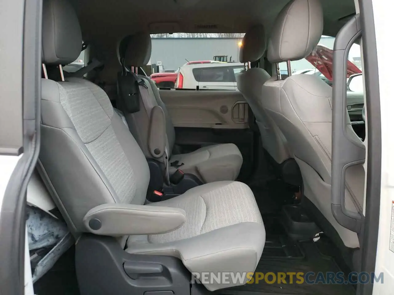 11 fotografías del automóvil dañado 5TDKRKEC7MS019919 TOYOTA SIENNA 2021