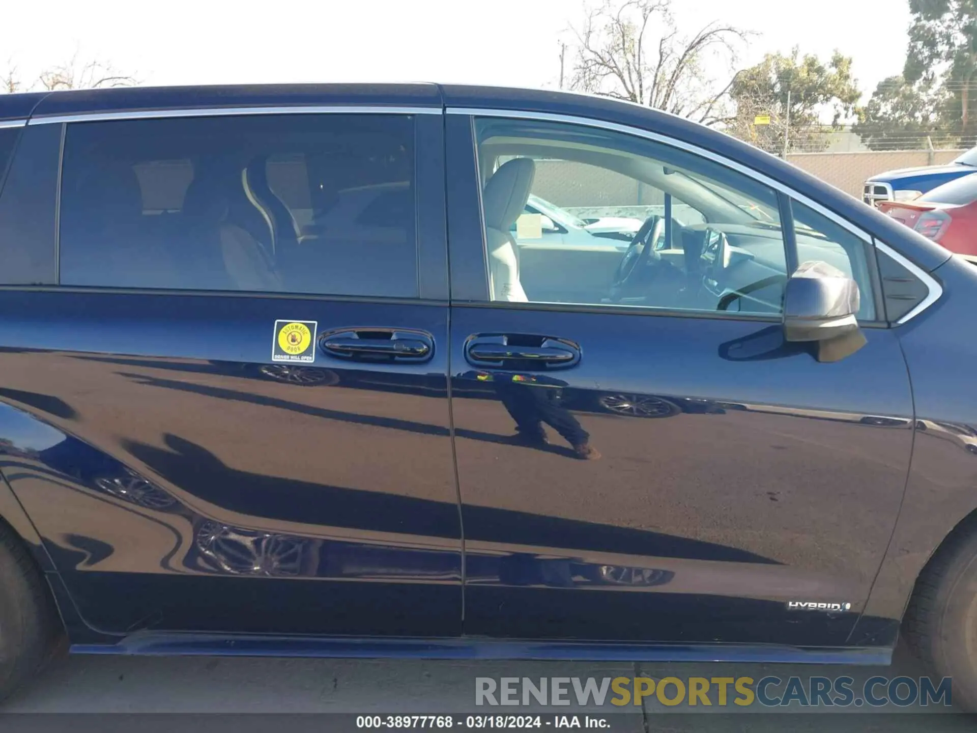 13 fotografías del automóvil dañado 5TDKRKEC7MS032654 TOYOTA SIENNA 2021