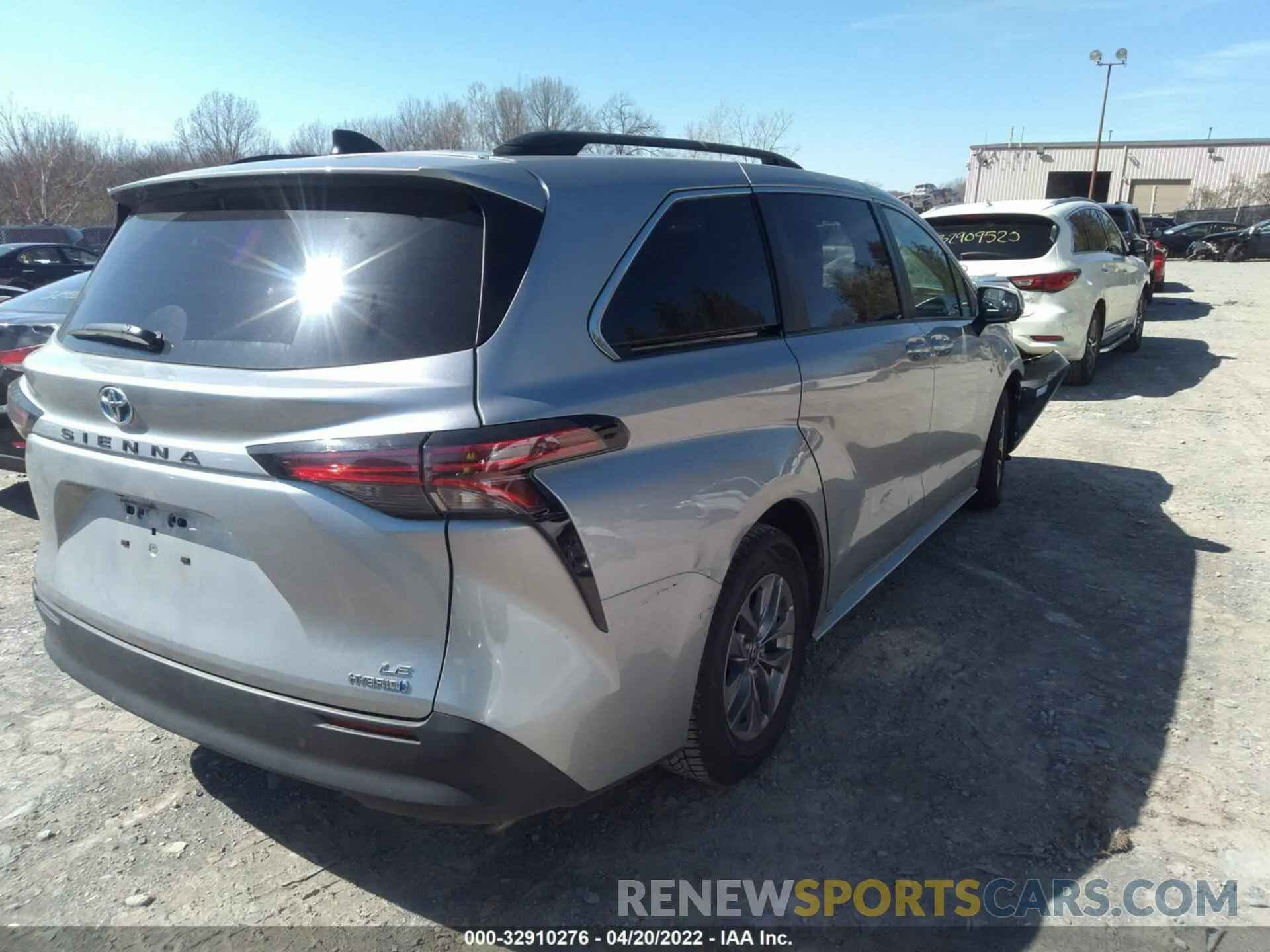 4 fotografías del automóvil dañado 5TDKRKEC8MS037779 TOYOTA SIENNA 2021