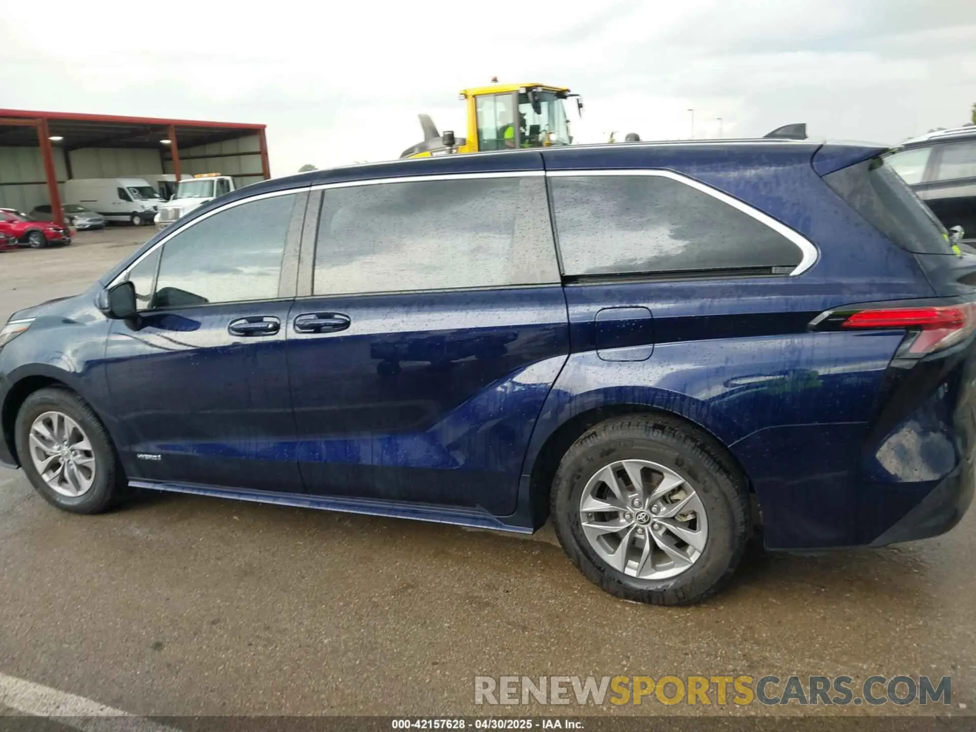 14 fotografías del automóvil dañado 5TDKRKEC8MS066277 TOYOTA SIENNA 2021