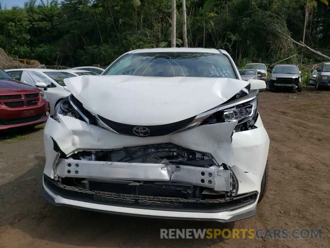 9 fotografías del automóvil dañado 5TDKRKECXMS008865 TOYOTA SIENNA 2021