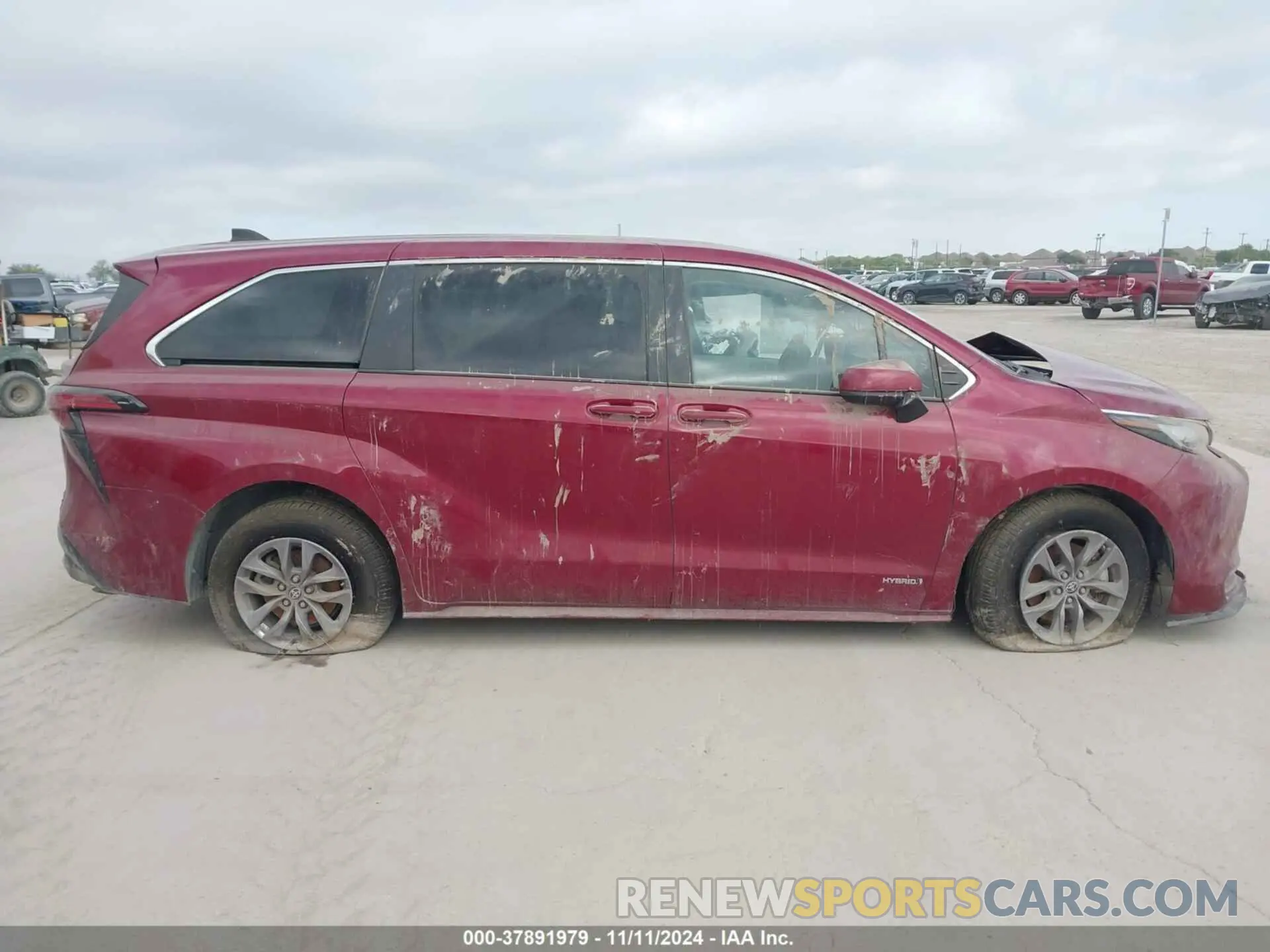 12 fotografías del automóvil dañado 5TDKRKECXMS046659 TOYOTA SIENNA 2021