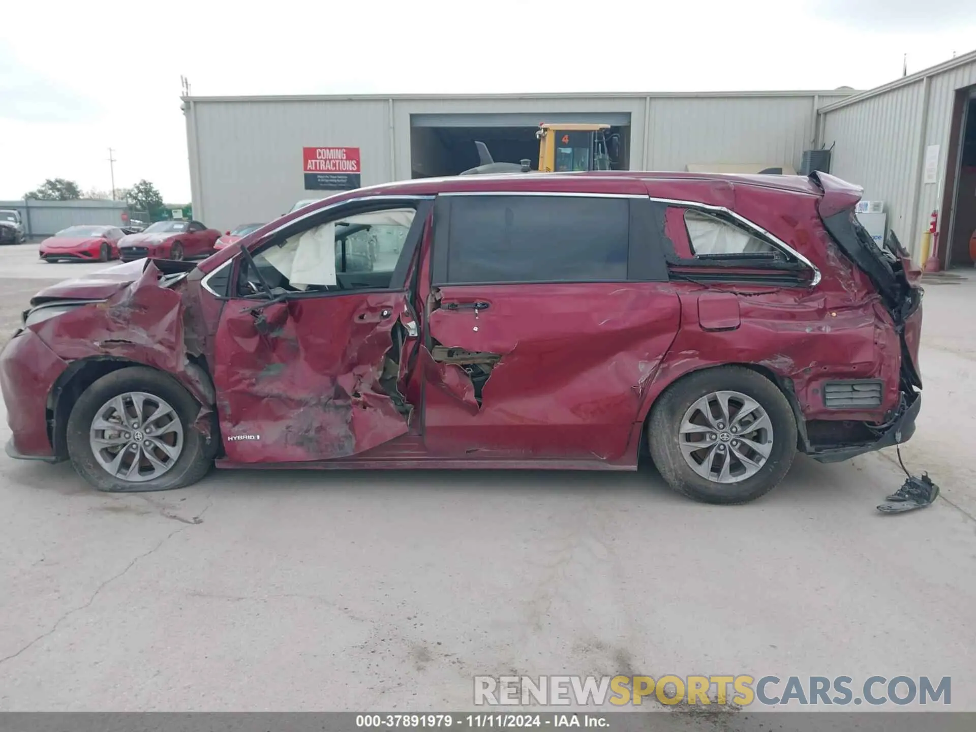 13 fotografías del automóvil dañado 5TDKRKECXMS046659 TOYOTA SIENNA 2021