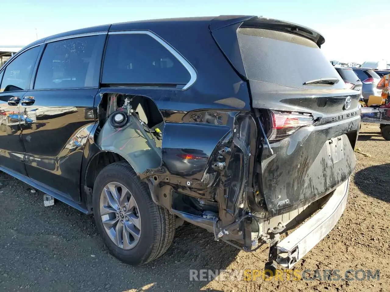9 fotografías del automóvil dañado 5TDKSKFC2MS009463 TOYOTA SIENNA 2021