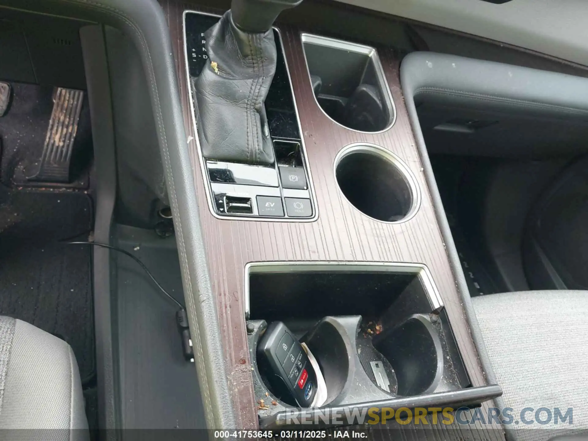 11 fotografías del automóvil dañado 5TDKSKFC7MS007904 TOYOTA SIENNA 2021