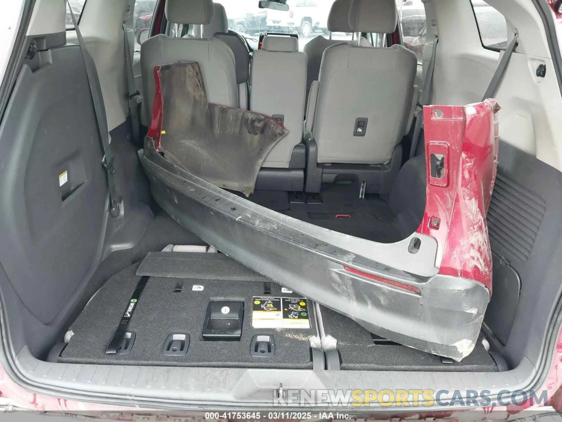 12 fotografías del automóvil dañado 5TDKSKFC7MS007904 TOYOTA SIENNA 2021
