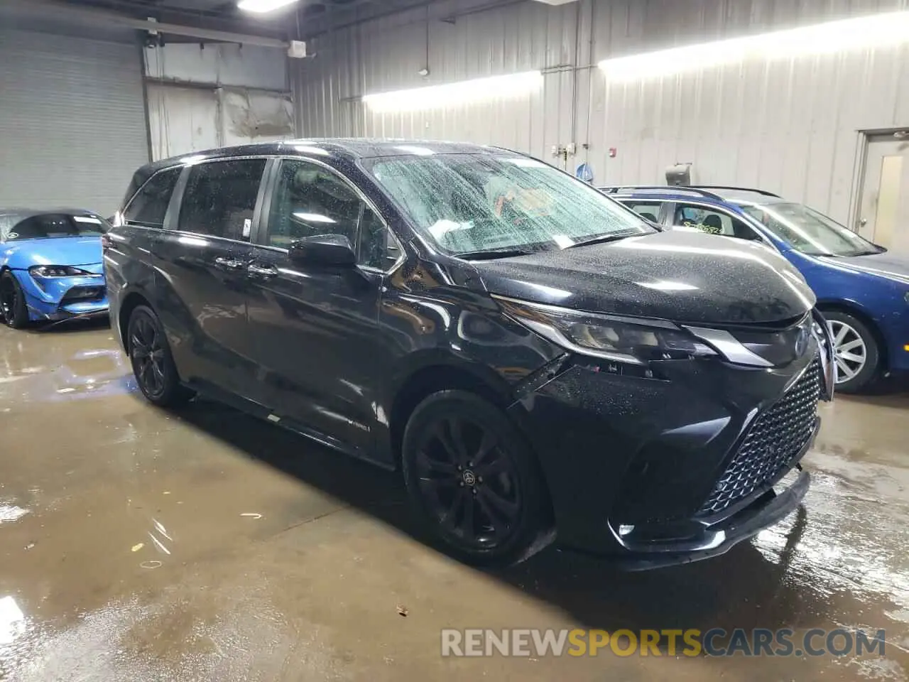 4 fotografías del automóvil dañado 5TDXRKEC0MS056624 TOYOTA SIENNA 2021