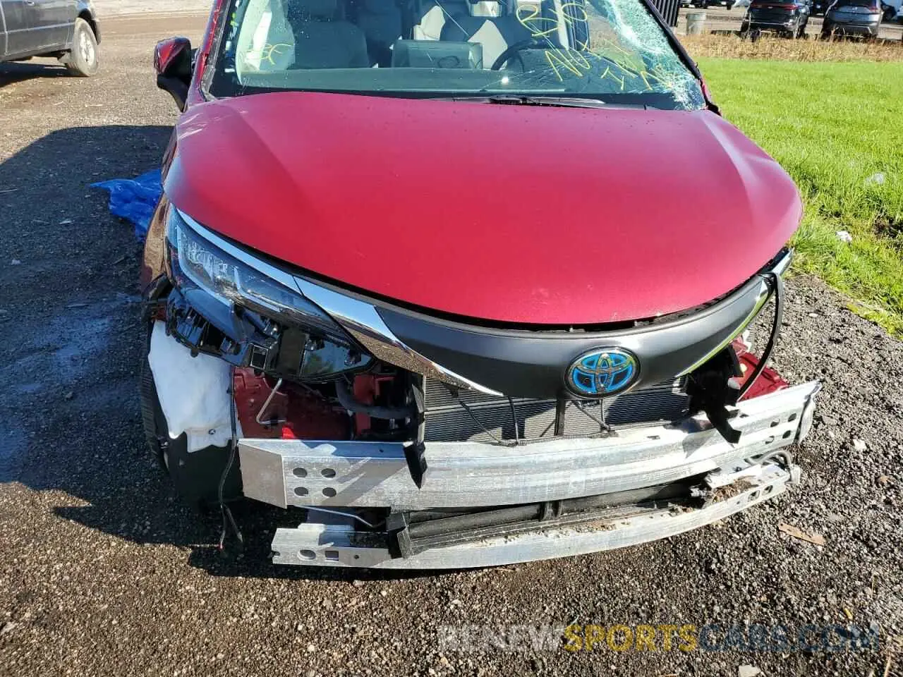 9 fotografías del automóvil dañado 5TDYRKEC0MS068860 TOYOTA SIENNA 2021