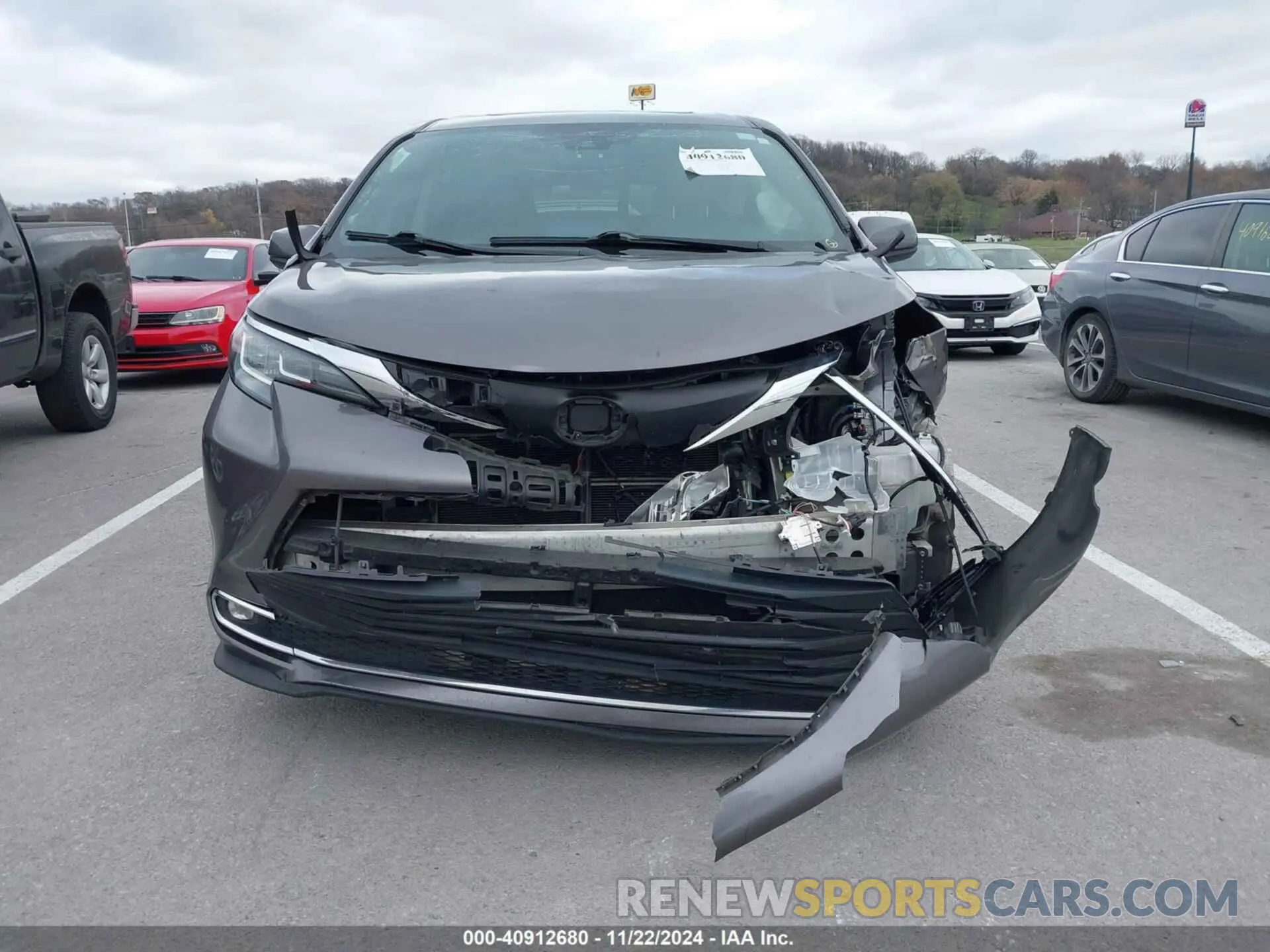 12 fotografías del automóvil dañado 5TDYRKEC1MS008618 TOYOTA SIENNA 2021
