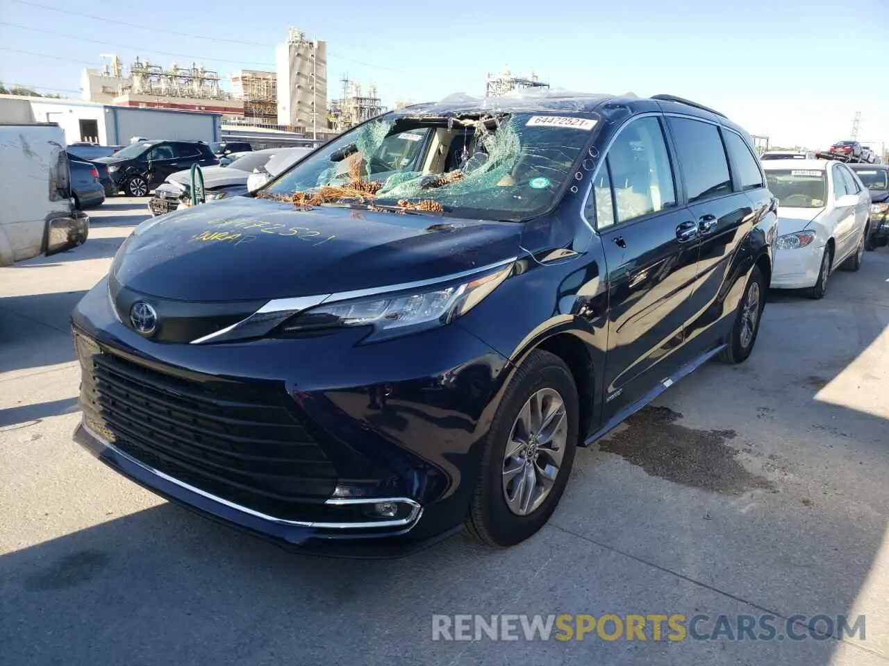 2 fotografías del automóvil dañado 5TDYRKEC3MS048943 TOYOTA SIENNA 2021