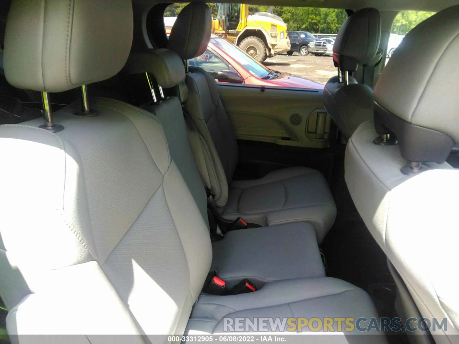 8 fotografías del automóvil dañado 5TDYRKEC4MS015384 TOYOTA SIENNA 2021