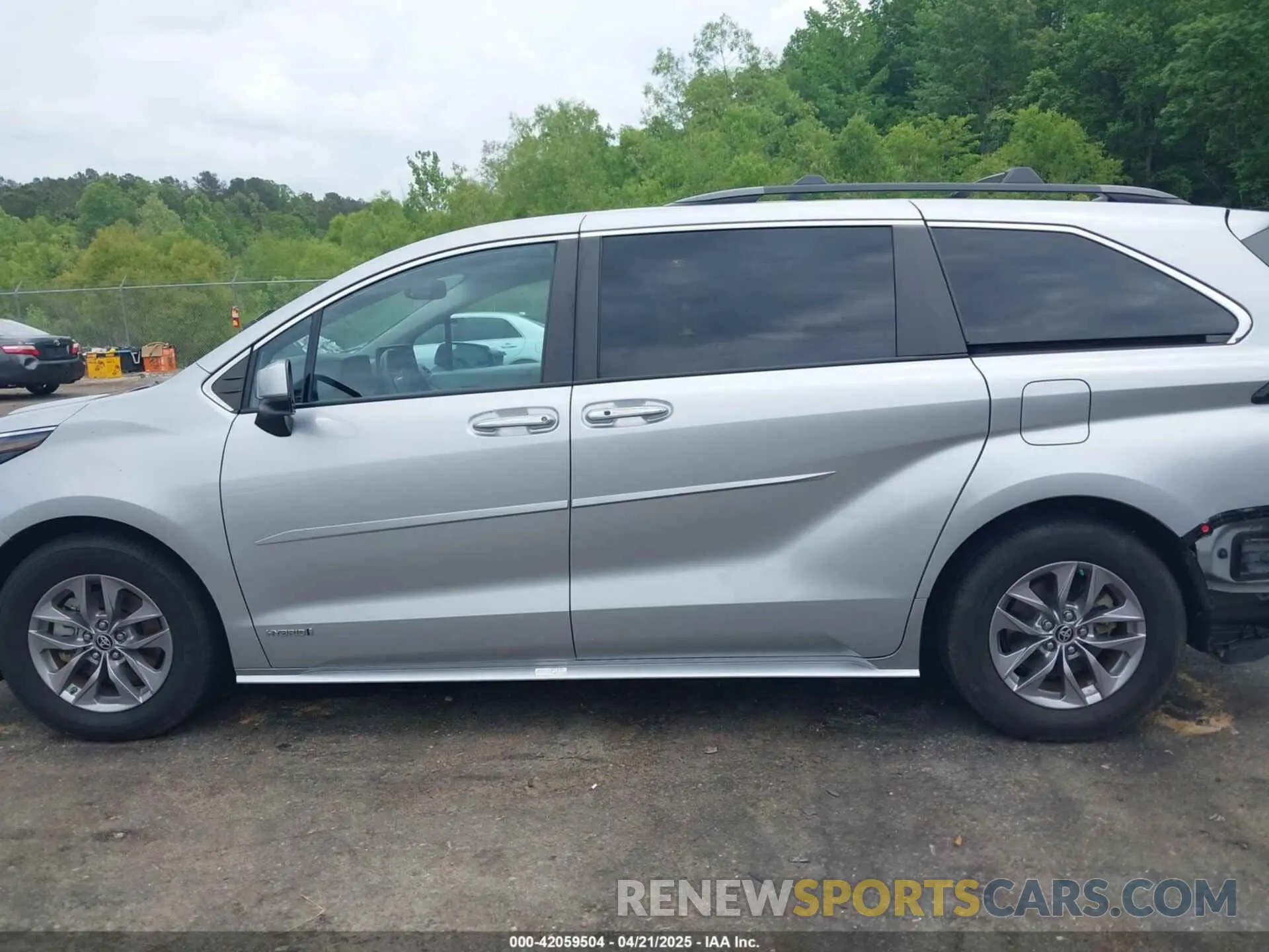 15 fotografías del automóvil dañado 5TDYRKEC4MS043539 TOYOTA SIENNA 2021