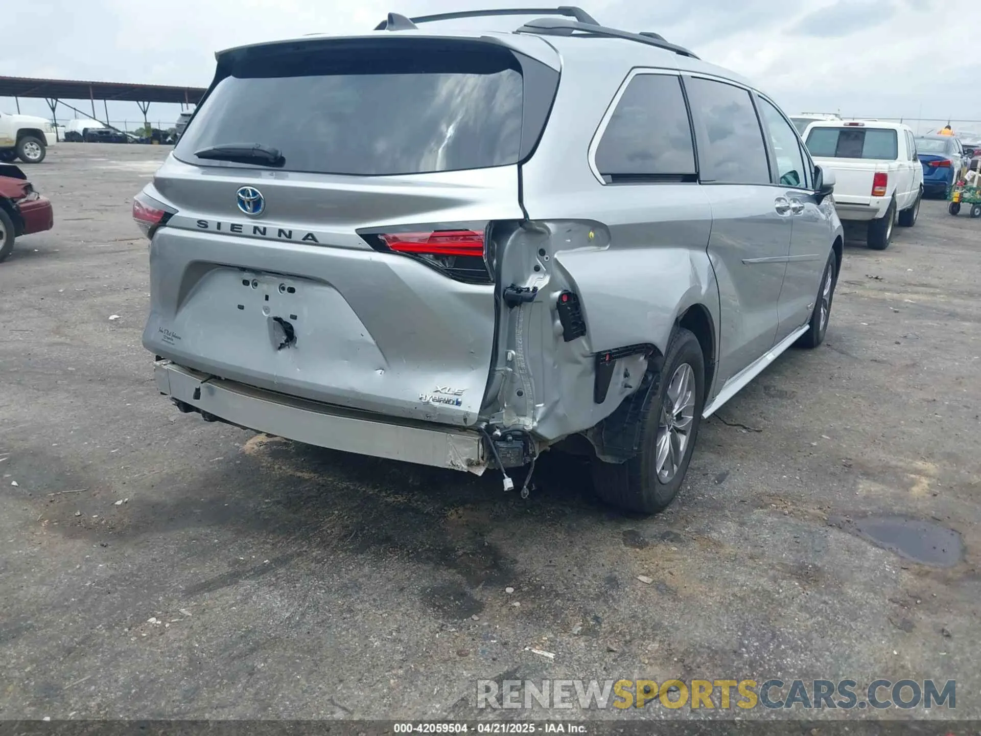 4 fotografías del automóvil dañado 5TDYRKEC4MS043539 TOYOTA SIENNA 2021