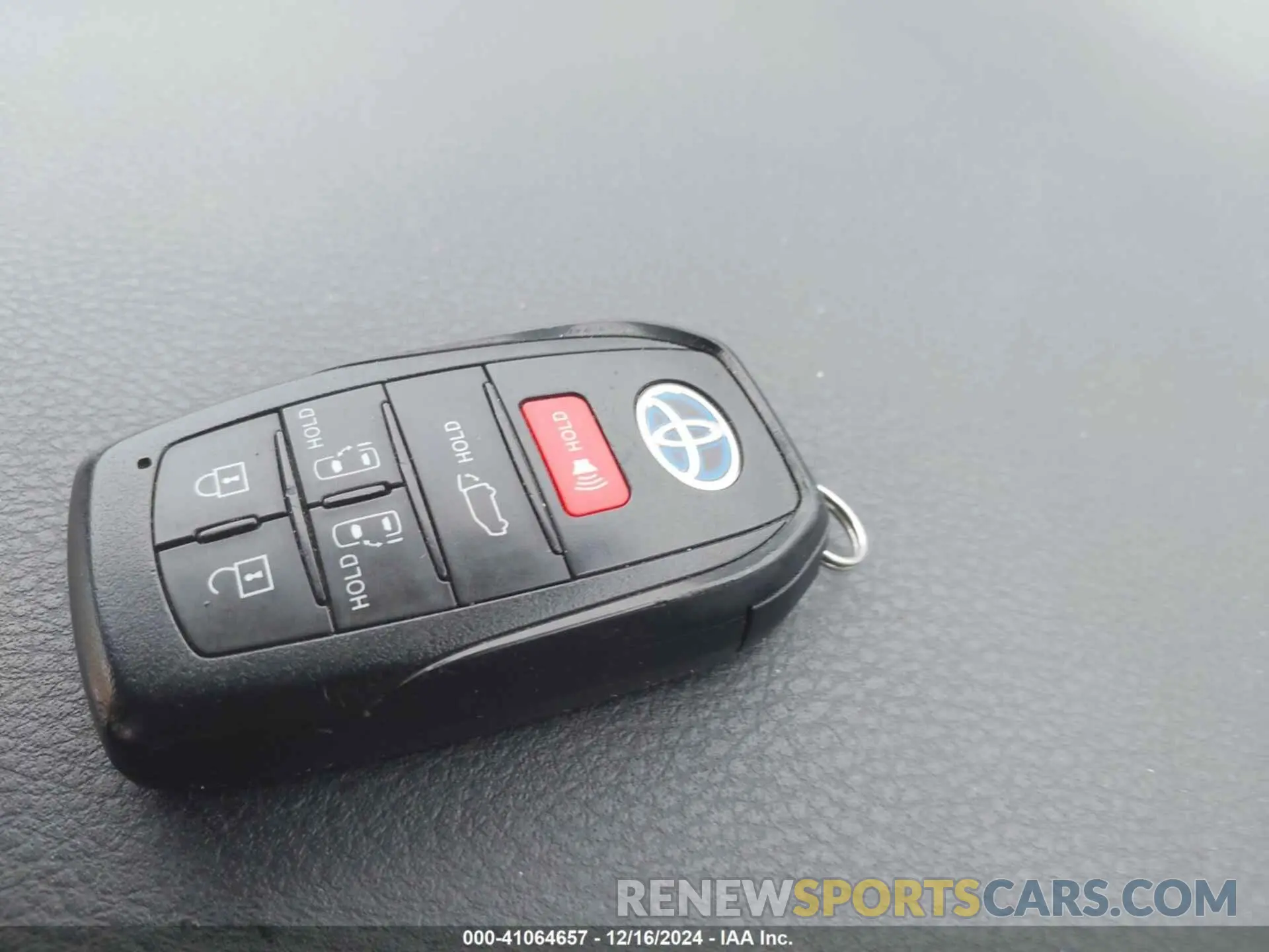 11 fotografías del automóvil dañado 5TDYRKEC5MS030461 TOYOTA SIENNA 2021
