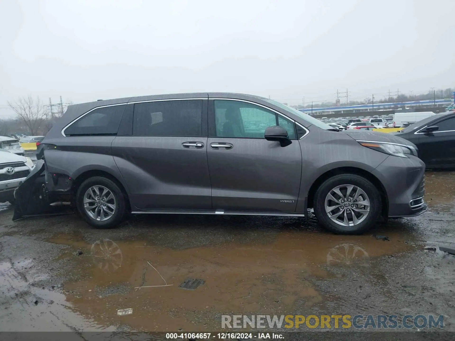 14 fotografías del automóvil dañado 5TDYRKEC5MS030461 TOYOTA SIENNA 2021