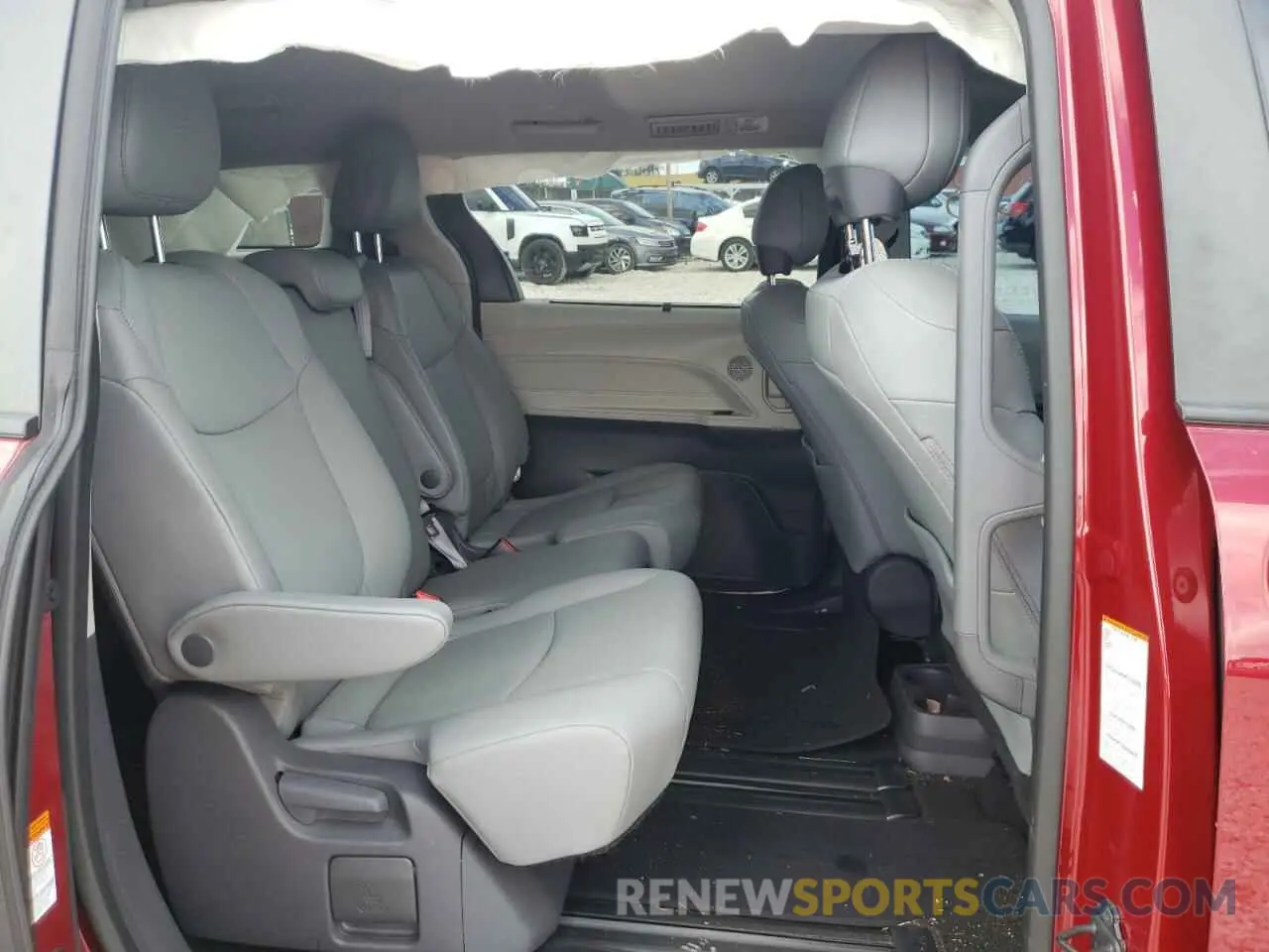 6 fotografías del automóvil dañado 5TDYRKEC6MS029528 TOYOTA SIENNA 2021