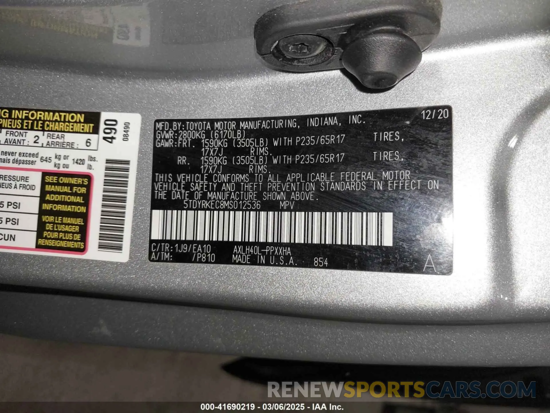 9 fotografías del automóvil dañado 5TDYRKEC8MS012536 TOYOTA SIENNA 2021