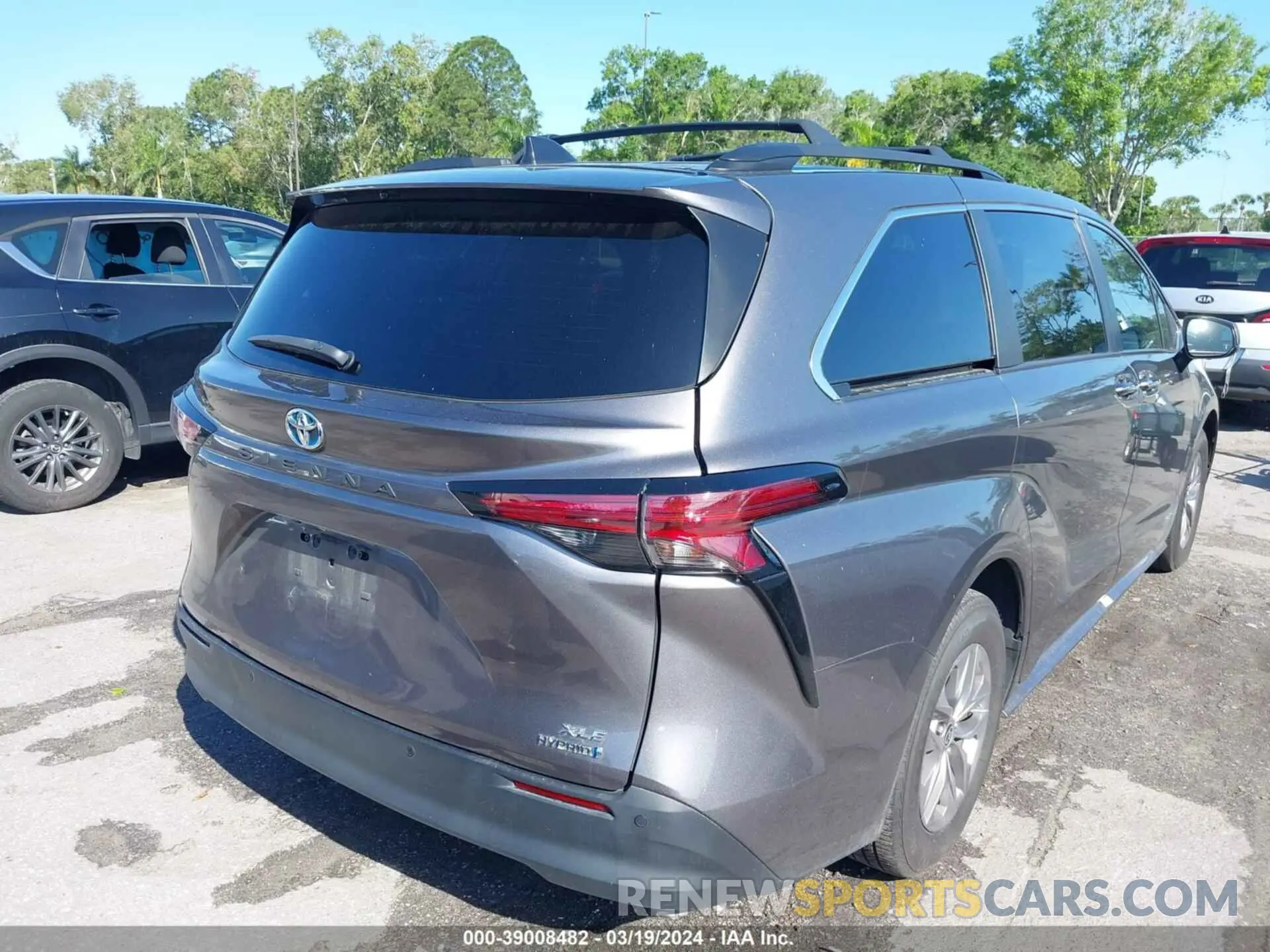 4 fotografías del automóvil dañado 5TDYRKEC8MS056567 TOYOTA SIENNA 2021