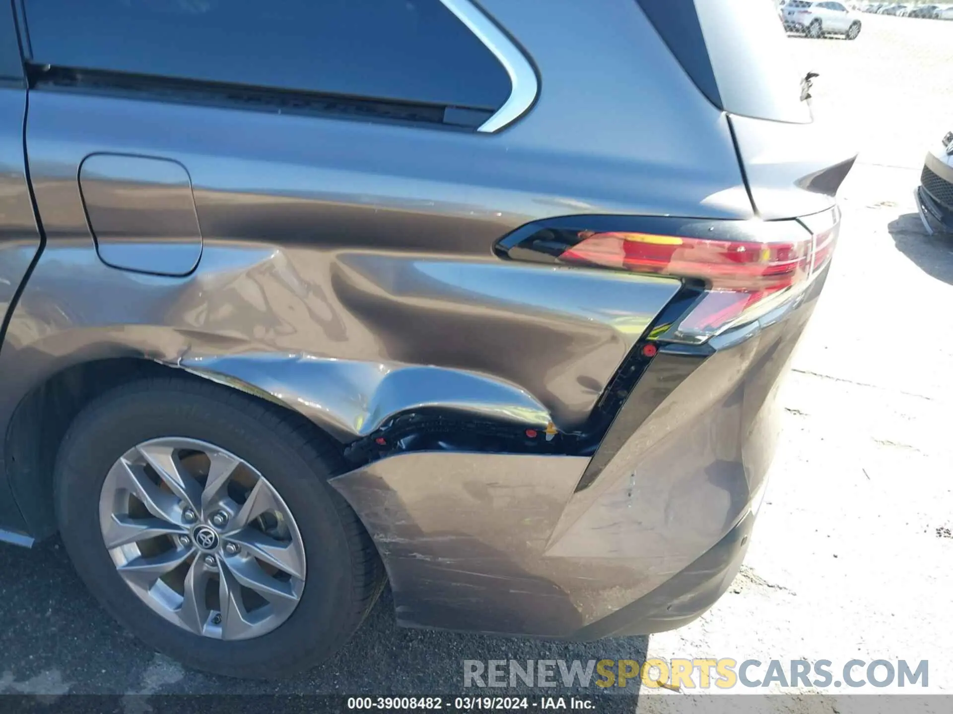 6 fotografías del automóvil dañado 5TDYRKEC8MS056567 TOYOTA SIENNA 2021