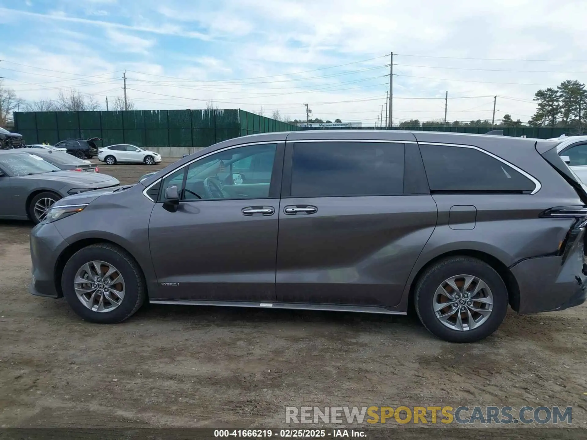 14 fotografías del automóvil dañado 5TDYSKFC1MS003048 TOYOTA SIENNA 2021