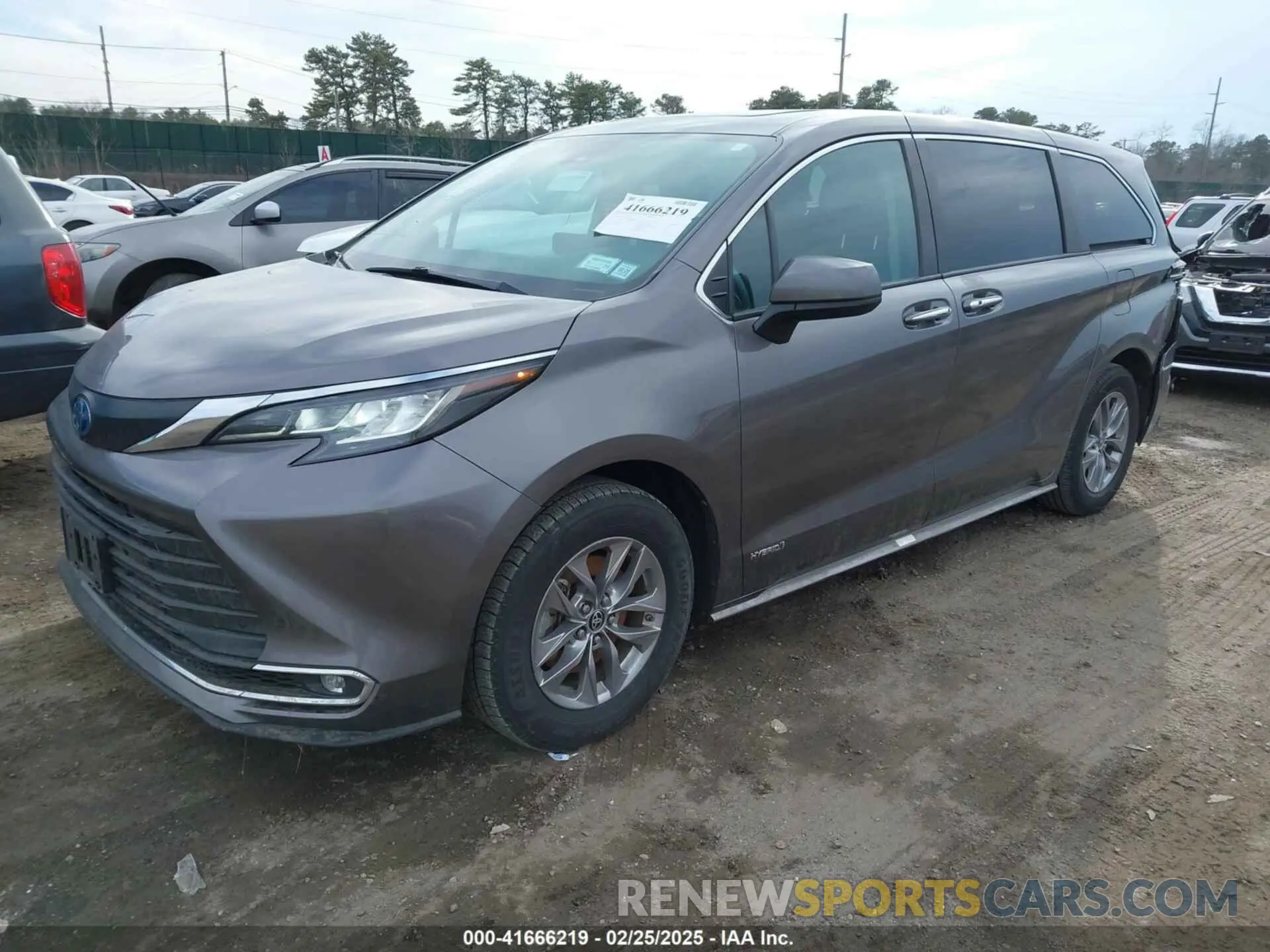 2 fotografías del automóvil dañado 5TDYSKFC1MS003048 TOYOTA SIENNA 2021