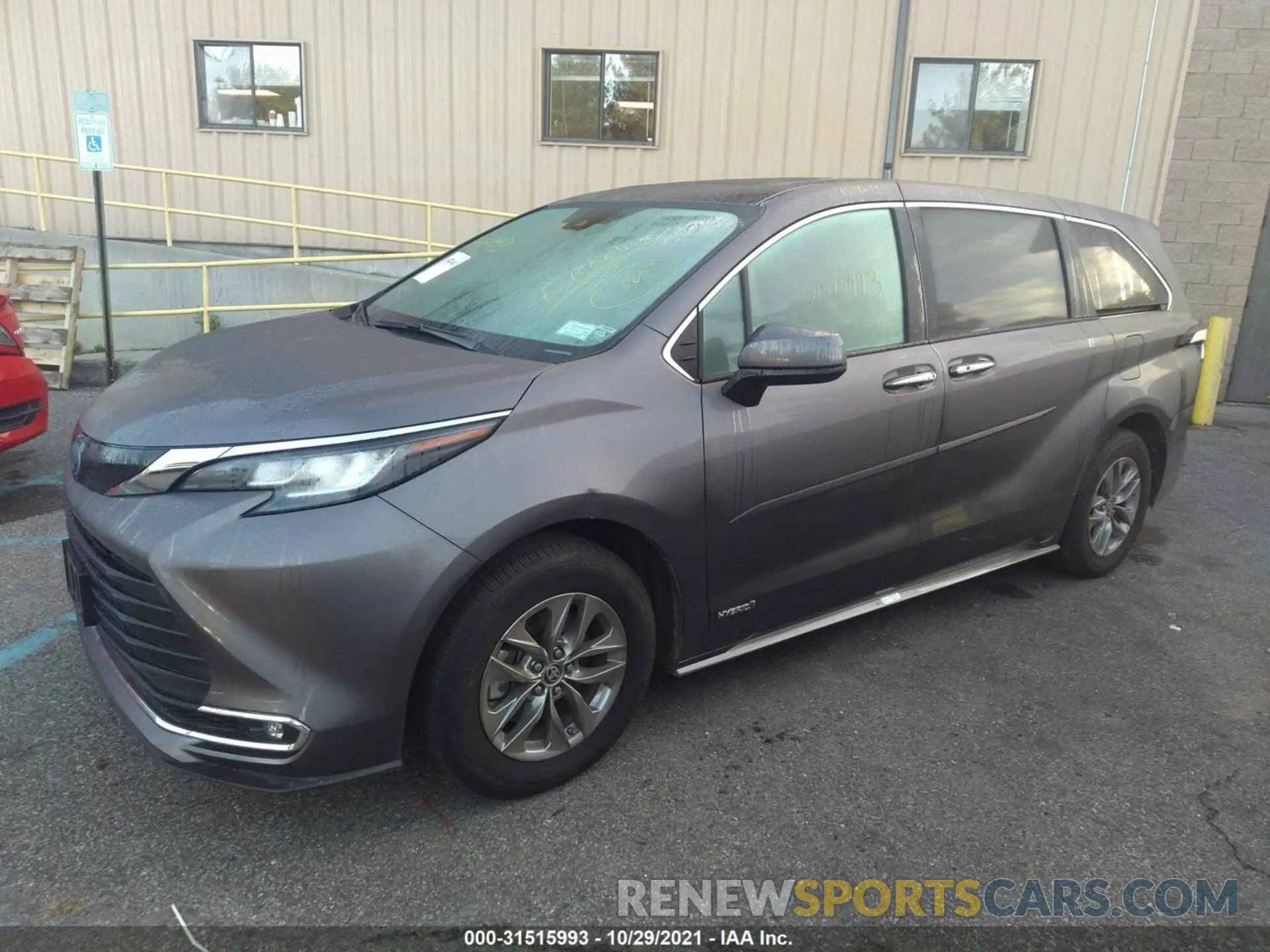 2 fotografías del automóvil dañado 5TDYSKFC2MS008288 TOYOTA SIENNA 2021