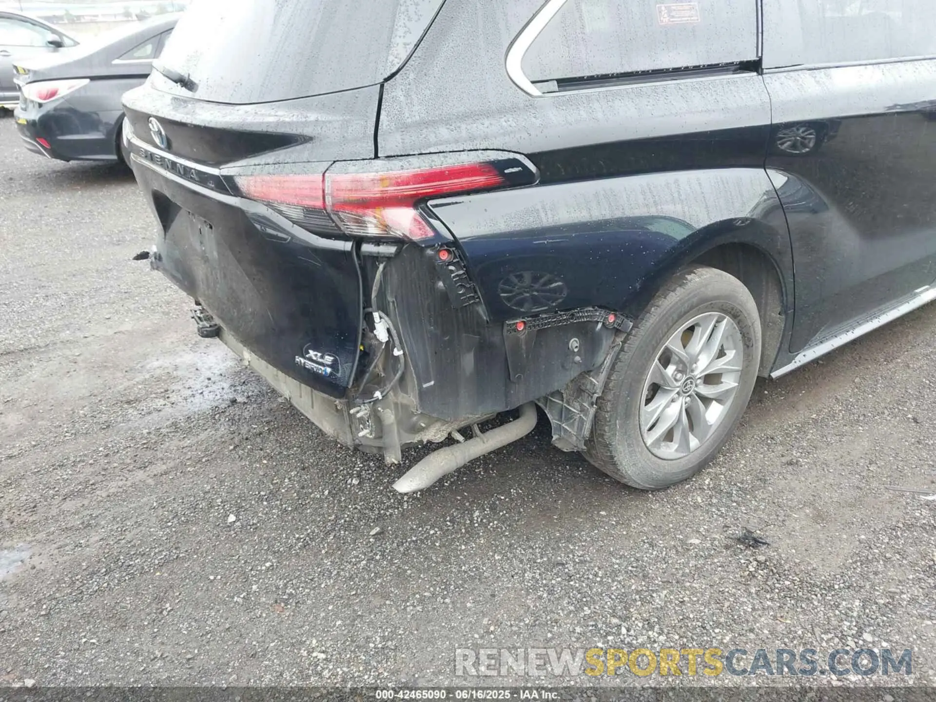 19 fotografías del automóvil dañado 5TDYSKFC4MS017574 TOYOTA SIENNA 2021