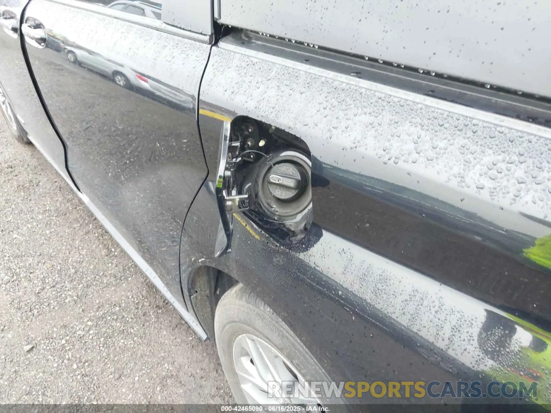 20 fotografías del automóvil dañado 5TDYSKFC4MS017574 TOYOTA SIENNA 2021