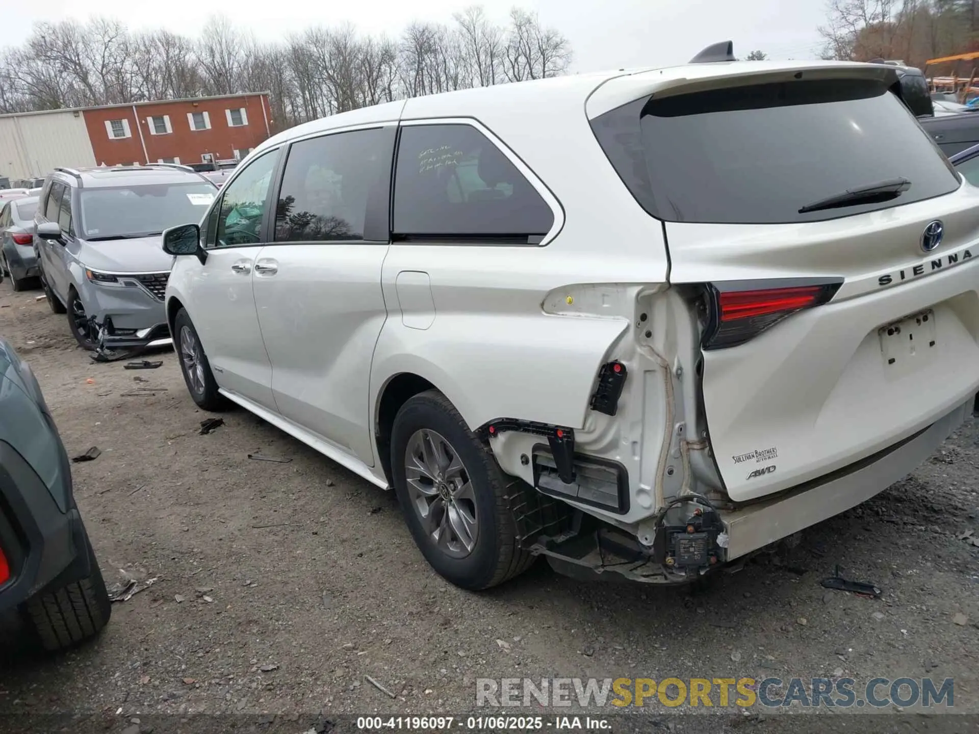 3 fotografías del automóvil dañado 5TDYSKFC5MS007183 TOYOTA SIENNA 2021