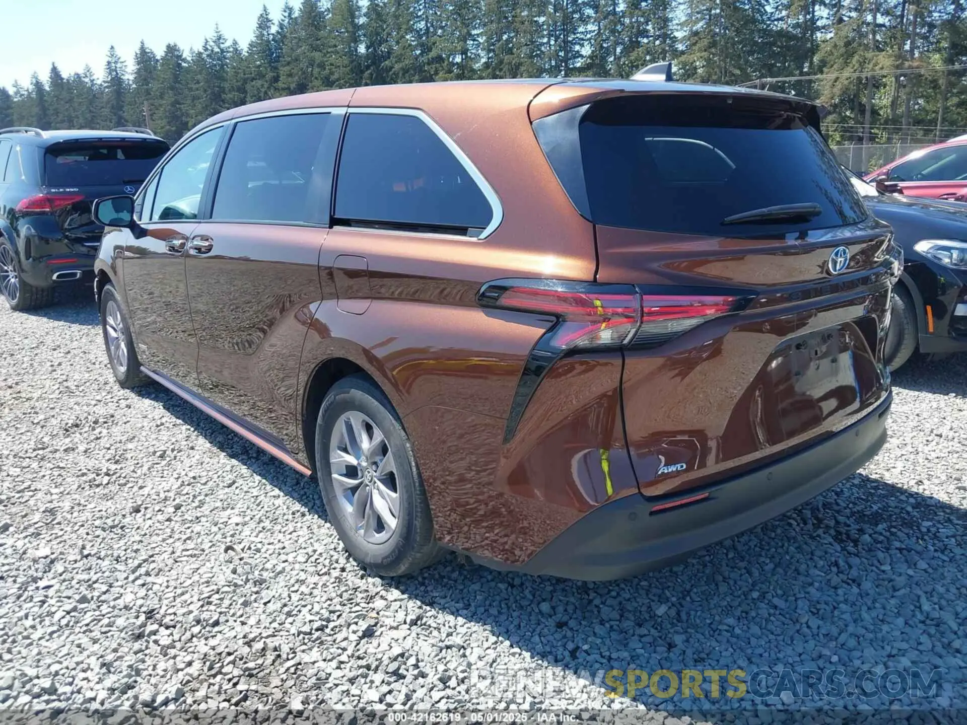 3 fotografías del automóvil dañado 5TDYSKFC9MS002567 TOYOTA SIENNA 2021