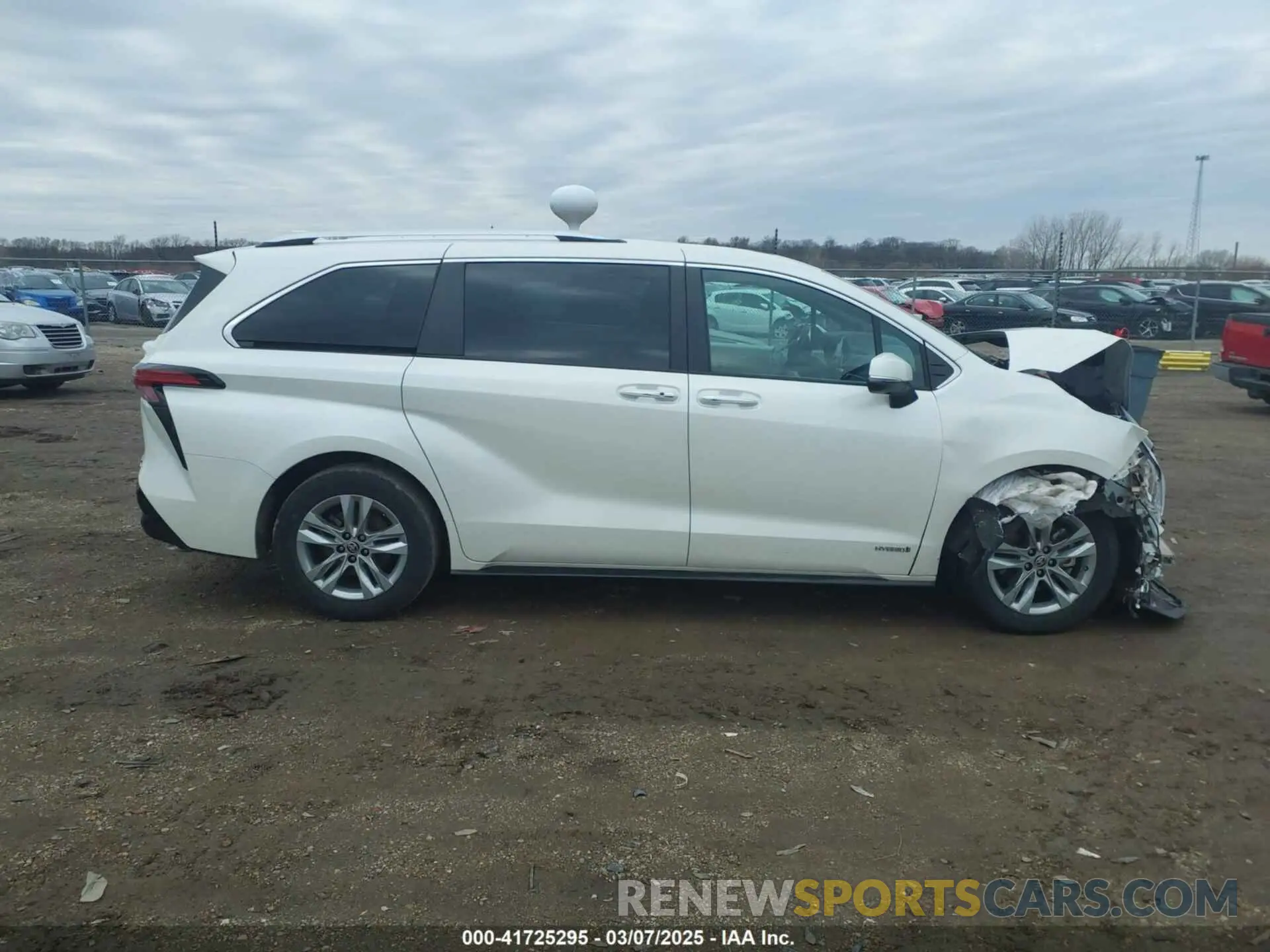 14 fotografías del automóvil dañado 5TDZRKEC4MS009752 TOYOTA SIENNA 2021