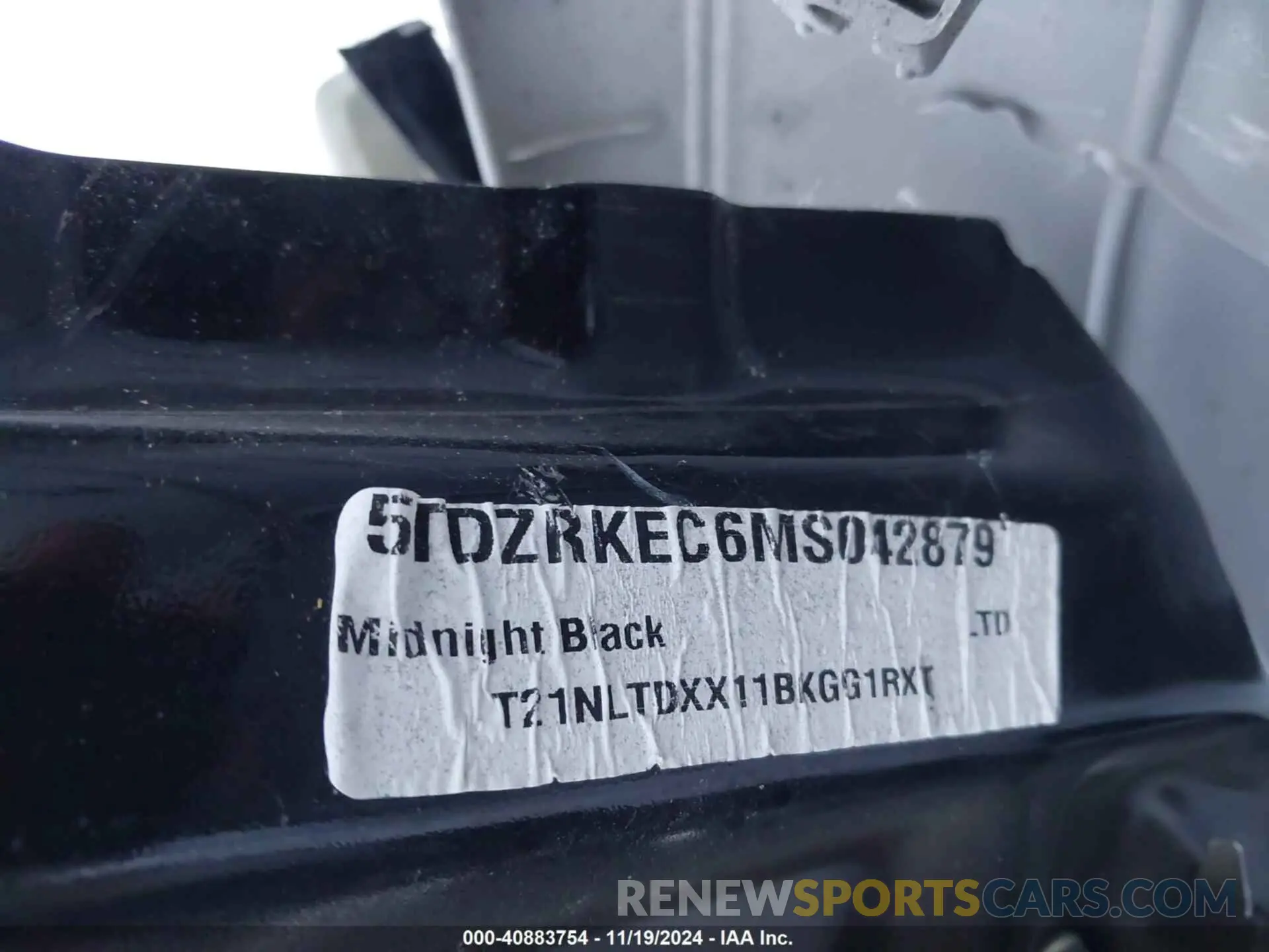 9 fotografías del automóvil dañado 5TDZRKEC6MS042879 TOYOTA SIENNA 2021