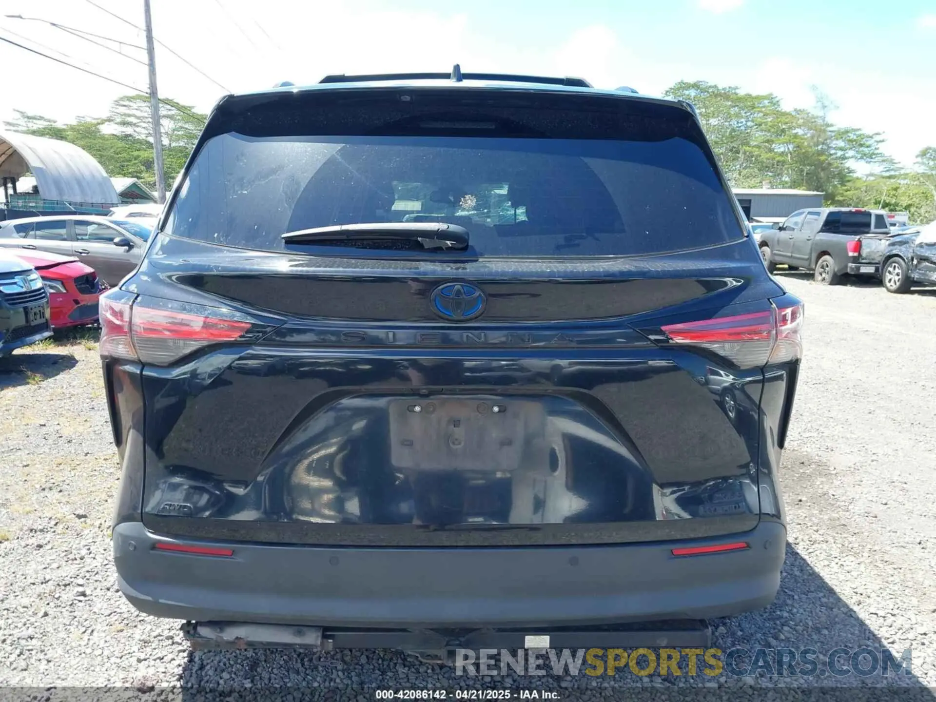16 fotografías del automóvil dañado 5TDASKFC7NS045078 TOYOTA SIENNA 2022