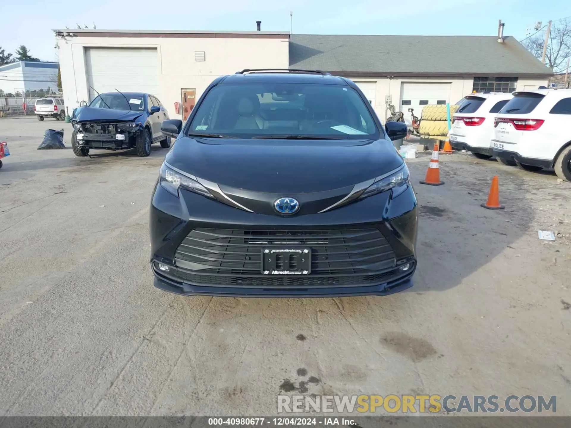 12 fotografías del automóvil dañado 5TDASKFC9NS056969 TOYOTA SIENNA 2022