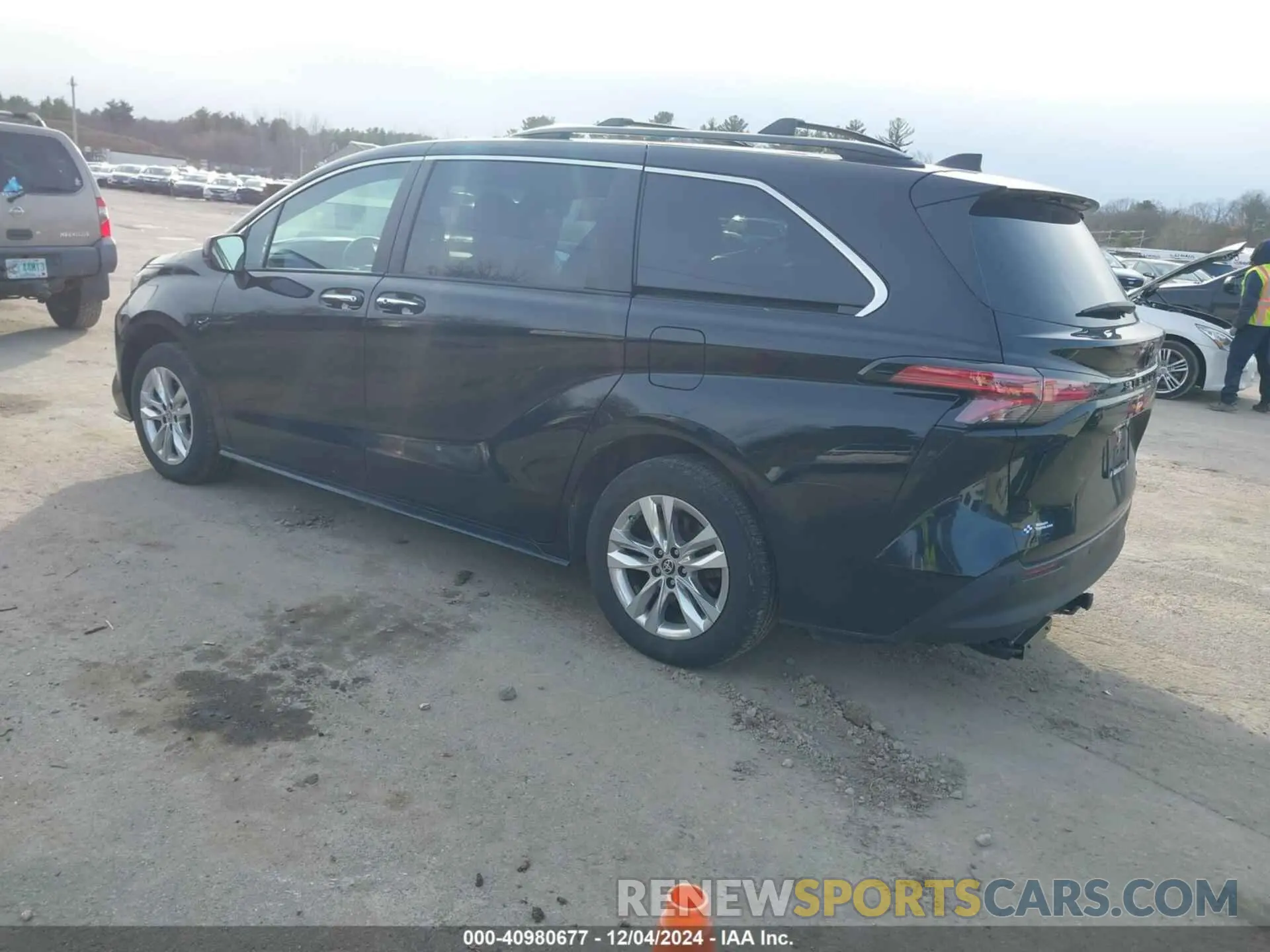 3 fotografías del automóvil dañado 5TDASKFC9NS056969 TOYOTA SIENNA 2022